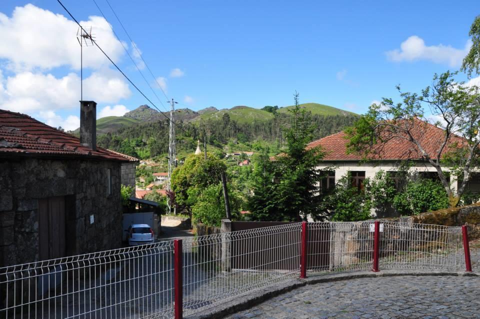Villa Casa Do Postigo à Gerês Chambre photo