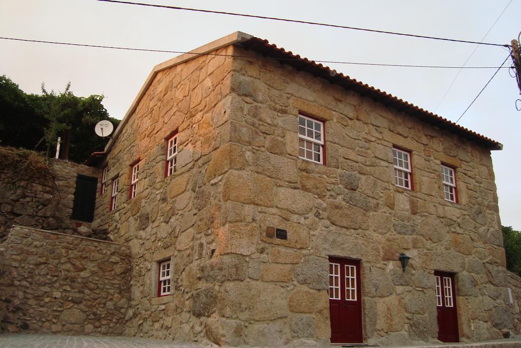 Villa Casa Do Postigo à Gerês Extérieur photo